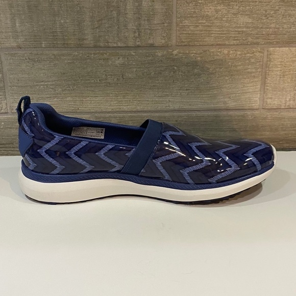 Vionic Fiona Pro Slip On Slip Resistant Shoes in Navy Chevron Size 8 - Picture 5 of 12